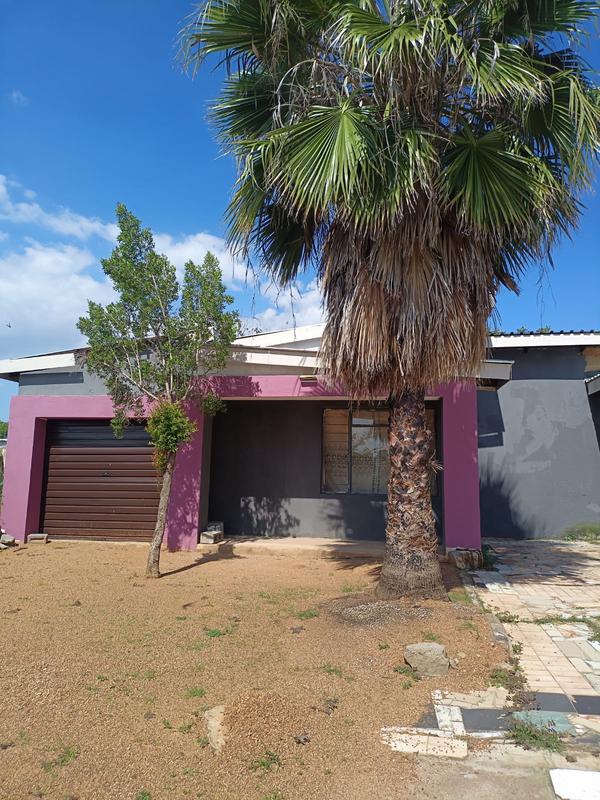 10 Bedroom Property for Sale in Madidi North West